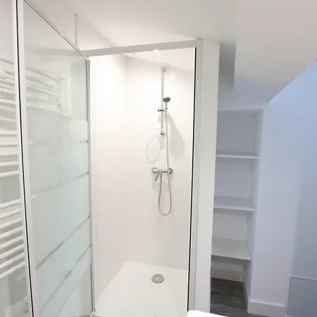Apartment Guestready - Sunny Attic Near Grand Theatre Bordeaux